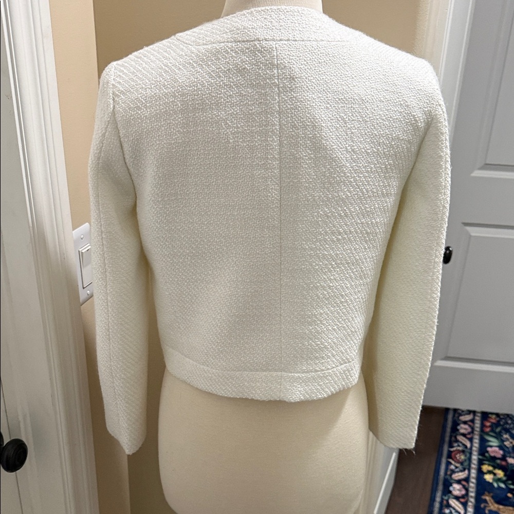 NWT J Crew Cropped Ivory Tweed Button-Front Jacket - Picture 5 of 8